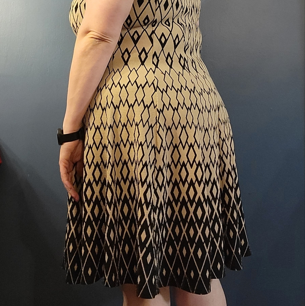 3x flowy dress - Picture 3 of 5
